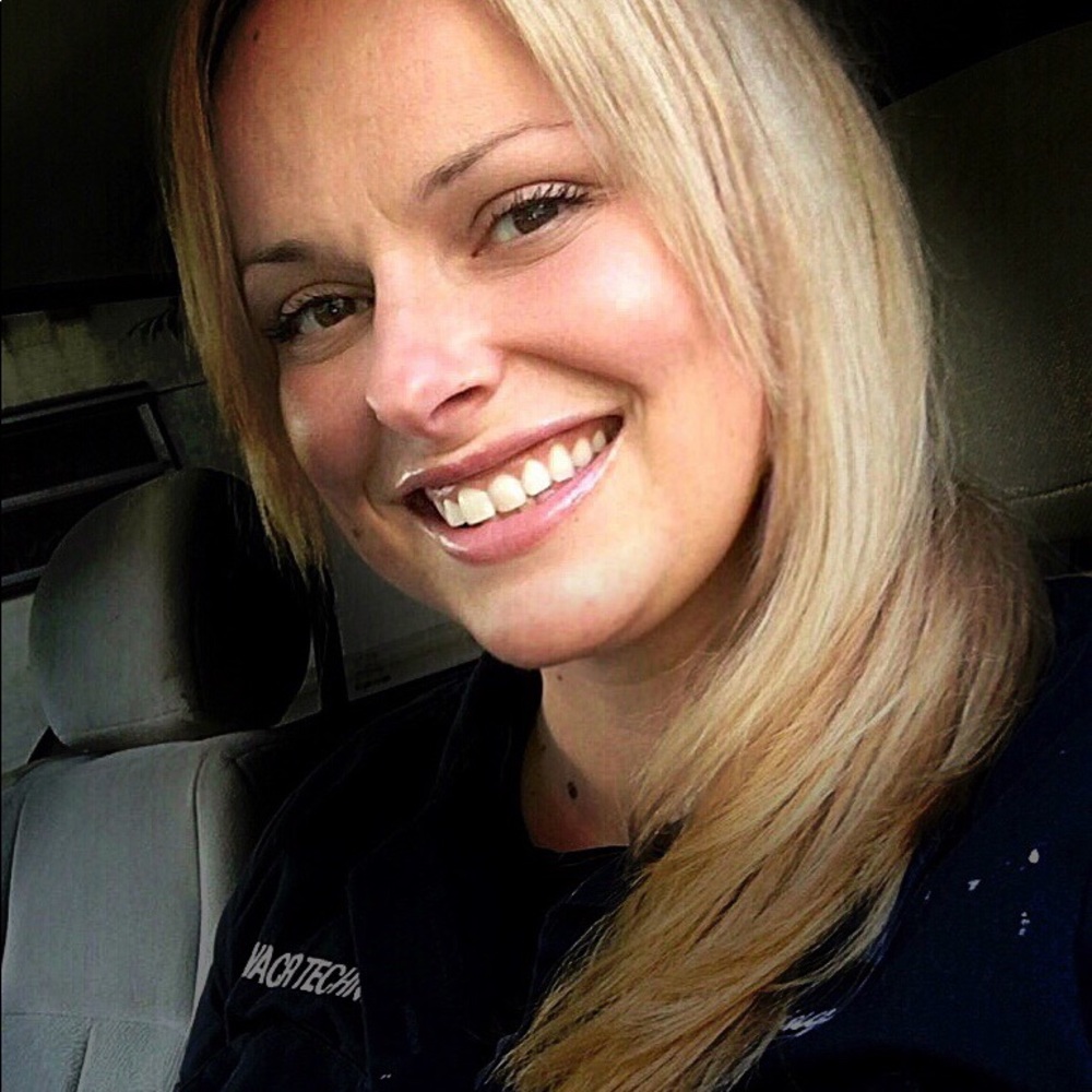 Meet your Posher, Brittany